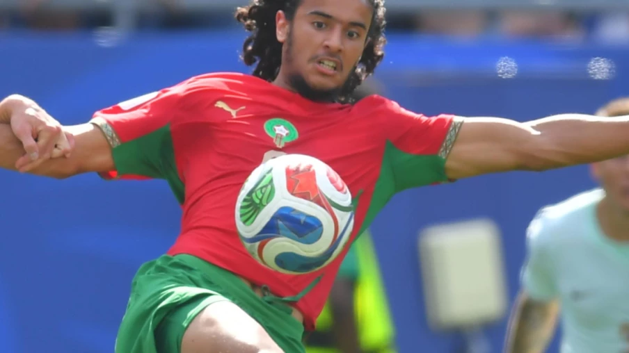 Bouaddi quitte Lille pour Manchester City, transfert record à 100 M€