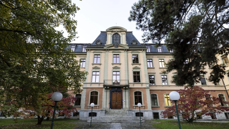 Afghan condamné pour violences conjugales et expulsé de Suisse