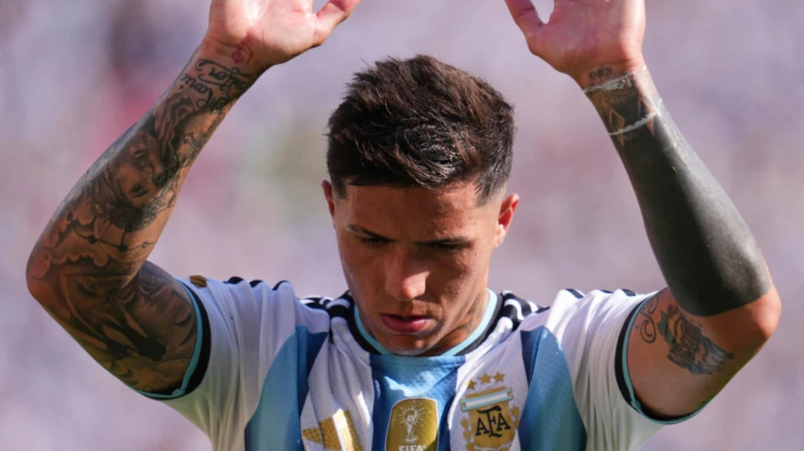 Enzo Fernandez rejoint Manchester City, transfert record en Premier League