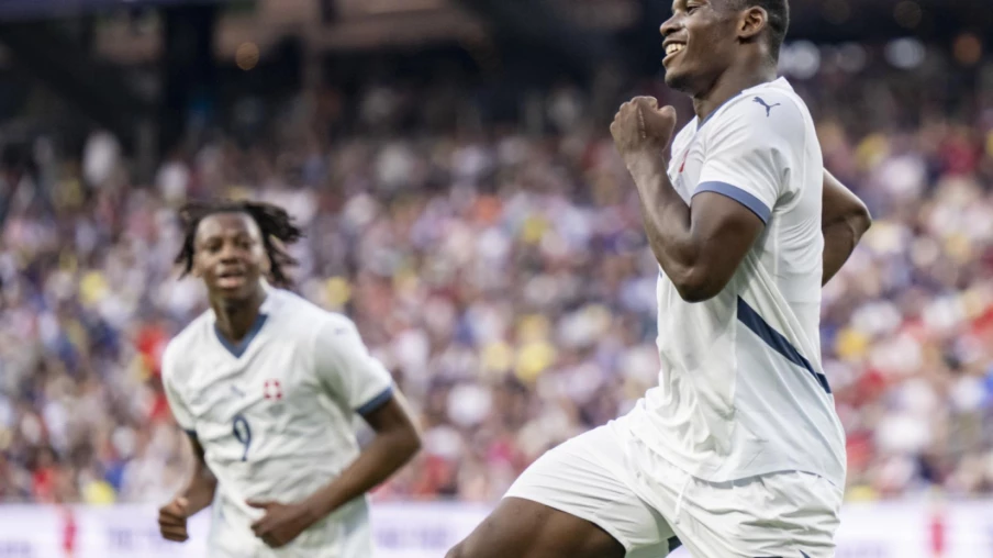 La Suisse écrase les États-Unis 4-0 à Nashville lors d'un amical