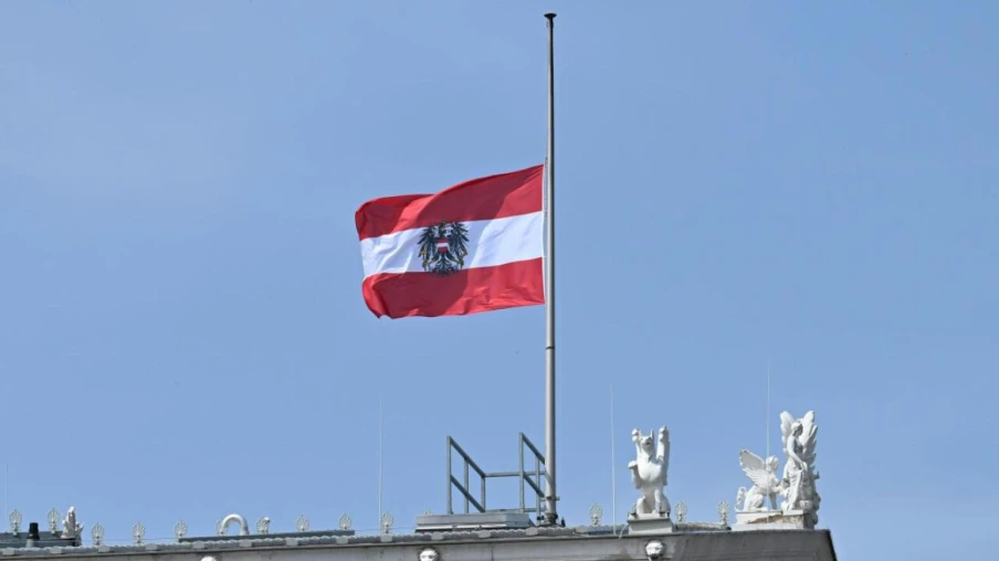 Fusillade en Autriche : une bombe artisanale saisie chez le tireur de Graz