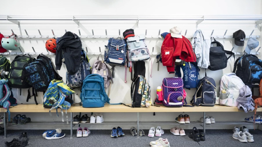 Bienne : des mesures pour protéger les écoles de la chaleur