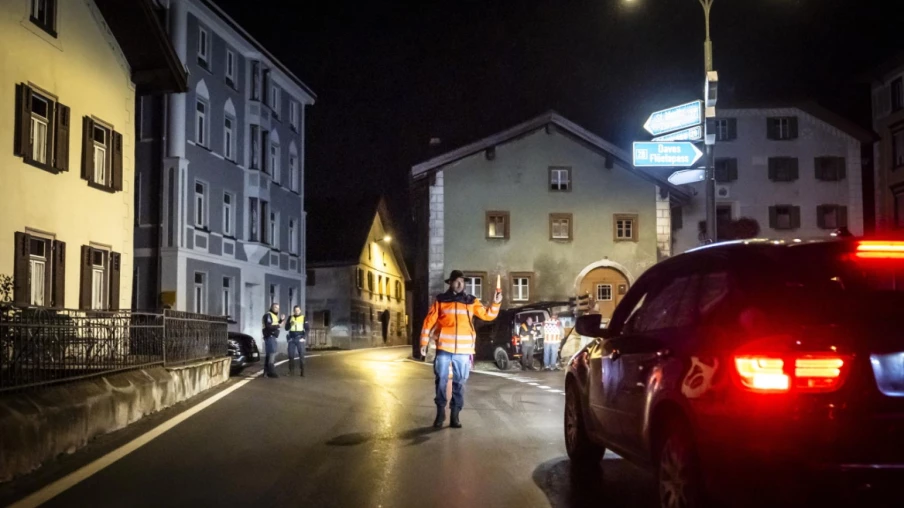 Accident de car néerlandais aux Grisons : morts et blessés