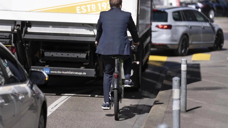 Le vélo deux fois plus dangereux en Suisse qu’aux Pays-Bas, selon une étude