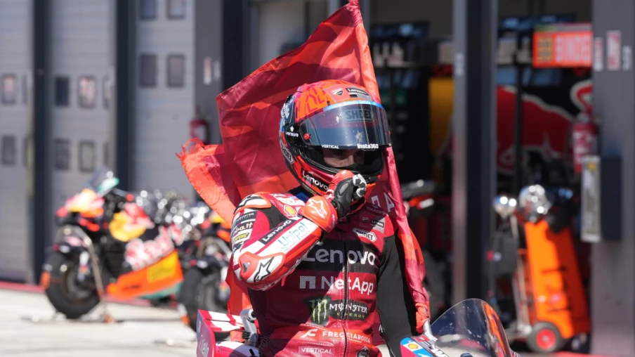 Marc Marquez signe le doublé et prend la tête du championnat MotoGP