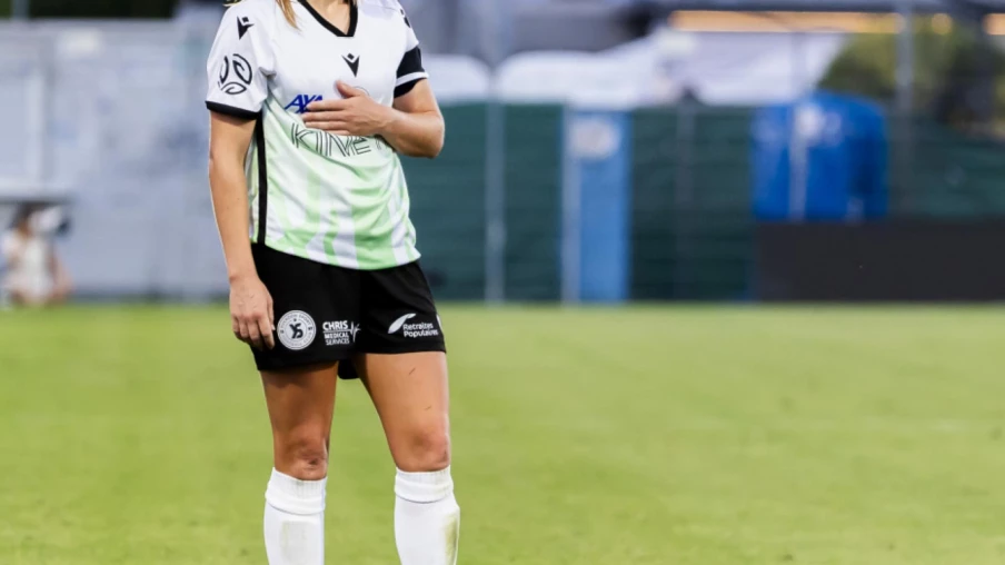 Yverdon signe son premier succès, Csillag marque encore à Liverpool