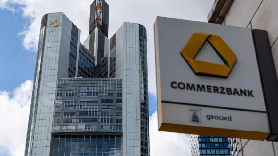 Commerzbank-UniCredit : Berlin réclame des garanties à Andrea Orcel
