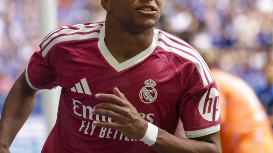 Mbappé et Henry rejoignent On, nouvelle marque de football