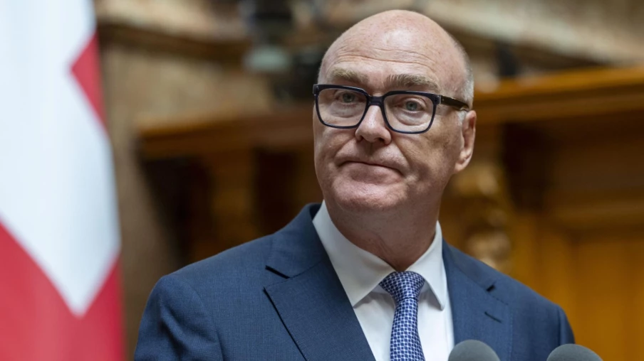 Martin Pfister interrogé au National sur le scandale du F-35