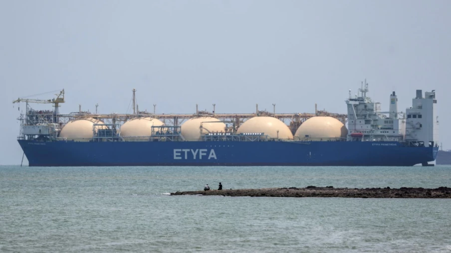 Le gaz naturel recule, accalmie sur les hydrocarbures