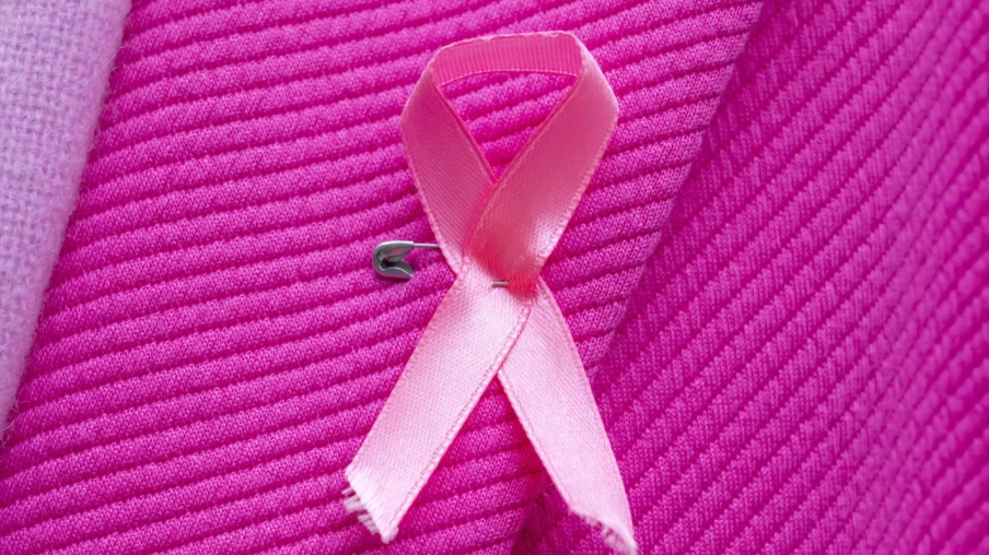 Perturbateurs endocriniens : risque accru de cancer du sein