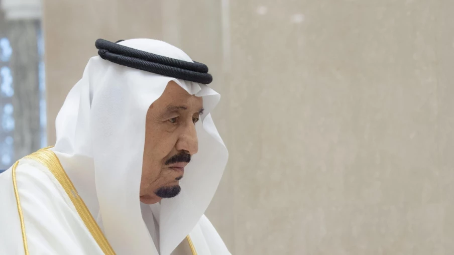 Le roi d'Arabie saoudite accuse les Houthis de terrorisme et d'attaque contre La Mecque