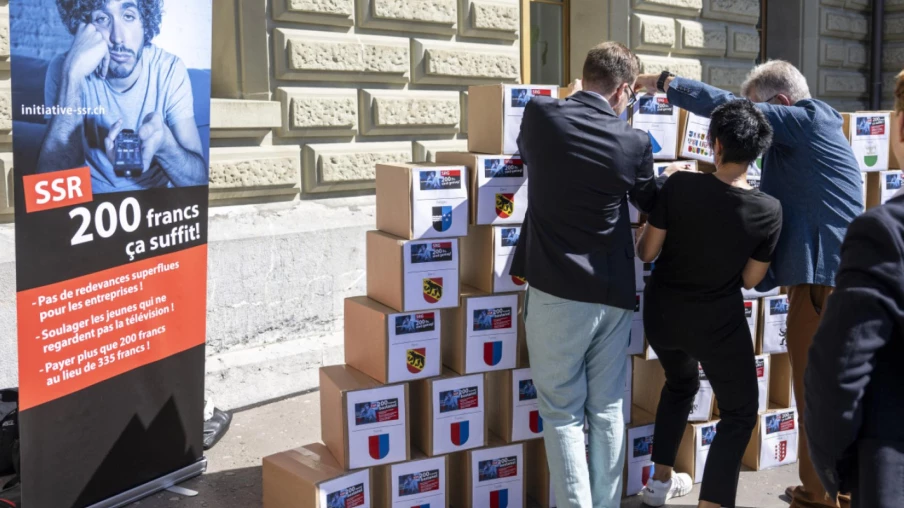 Le National refuse de baisser la redevance radio-TV à 200 francs Le National refuse de baisser la redevance radio-TV à 200 francs