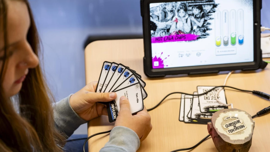 Valais lance un atelier interactif pour renforcer l'esprit critique des adolescents