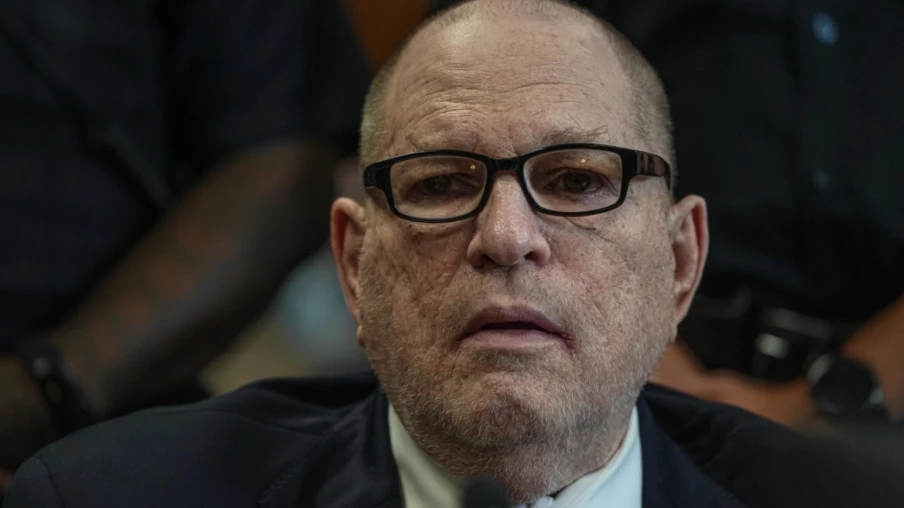 Harvey Weinstein condamné à 15 ans de prison pour agression sexuelle