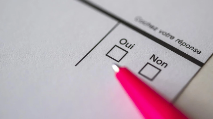 Personnes sous curatelle à Neuchâtel : le peuple votera sur le droit de vote