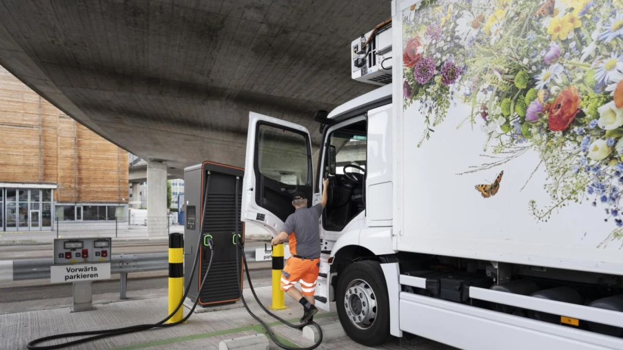 Les camions électriques paieront la redevance poids lourds dès 2031