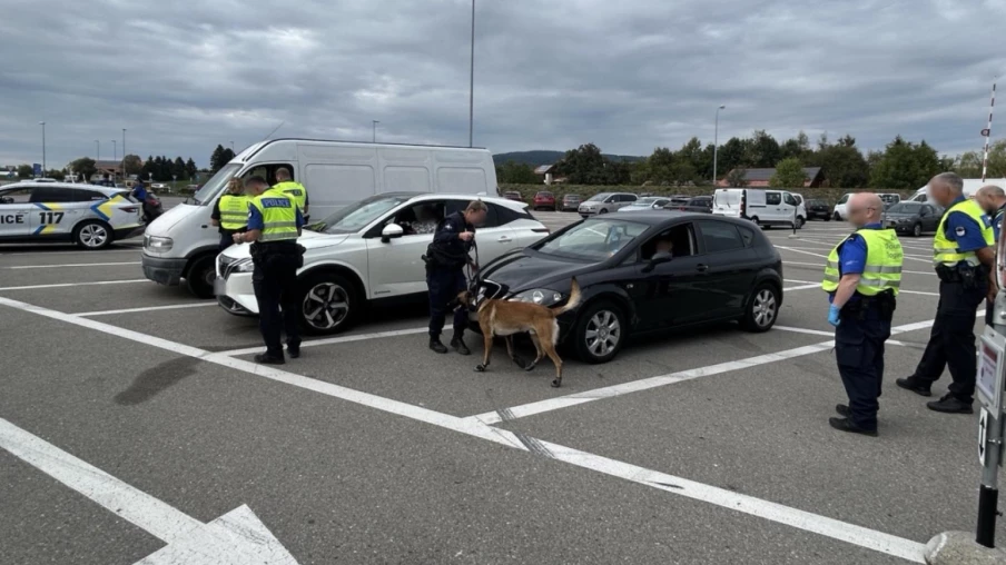 Contrôle douanier dans le sud du canton de Fribourg : 11 infractions