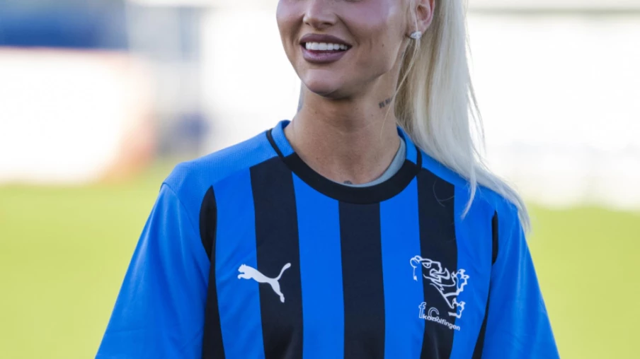 Les footballeuses suisses rendent hommage à leurs clubs formateurs