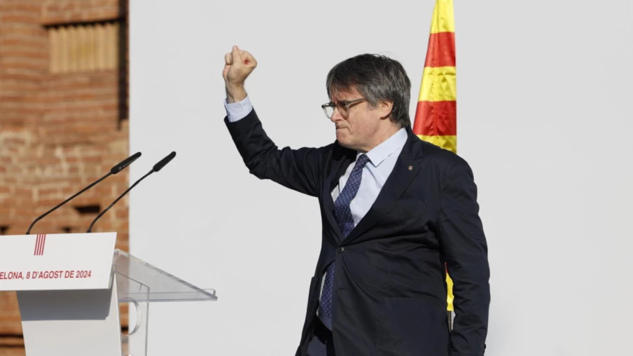 Puigdemont peut rentrer en Espagne après la levée du mandat d'arrêt