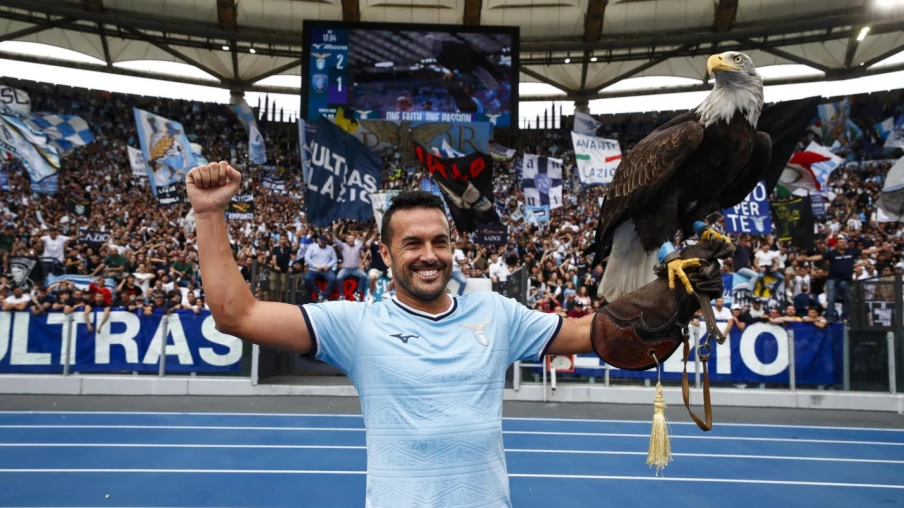 Pedro, champion du monde 2010, annonce sa retraite à 39 ans
