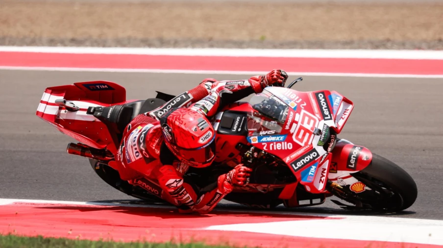 Marc Marquez prend la tête du championnat en Indonésie