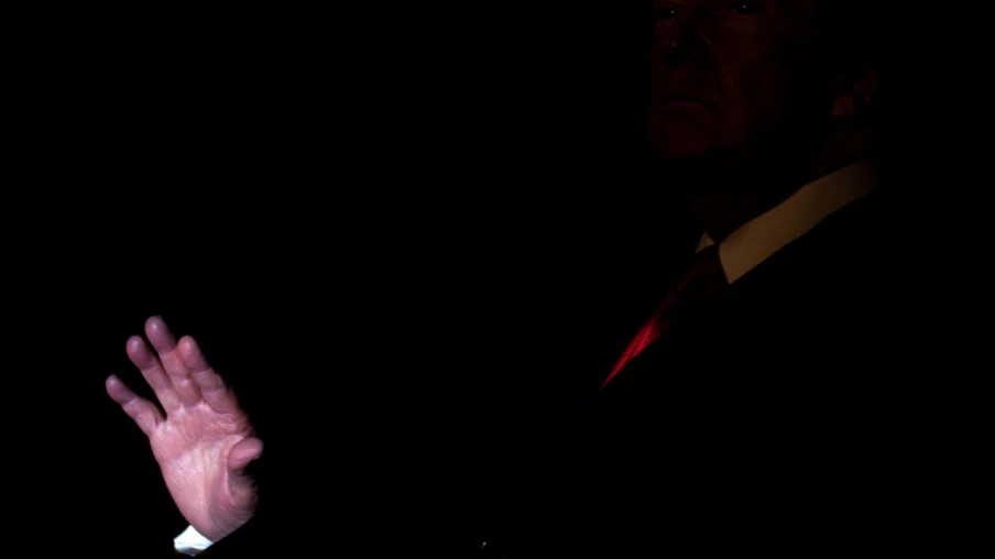 Publicités pro-Trump financées par l’argent public : la justice stoppe tout