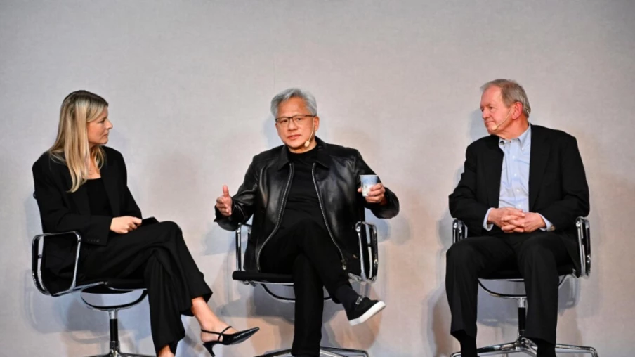 Nvidia : toute entreprise deviendra une société d'IA, dit Jensen Huang
