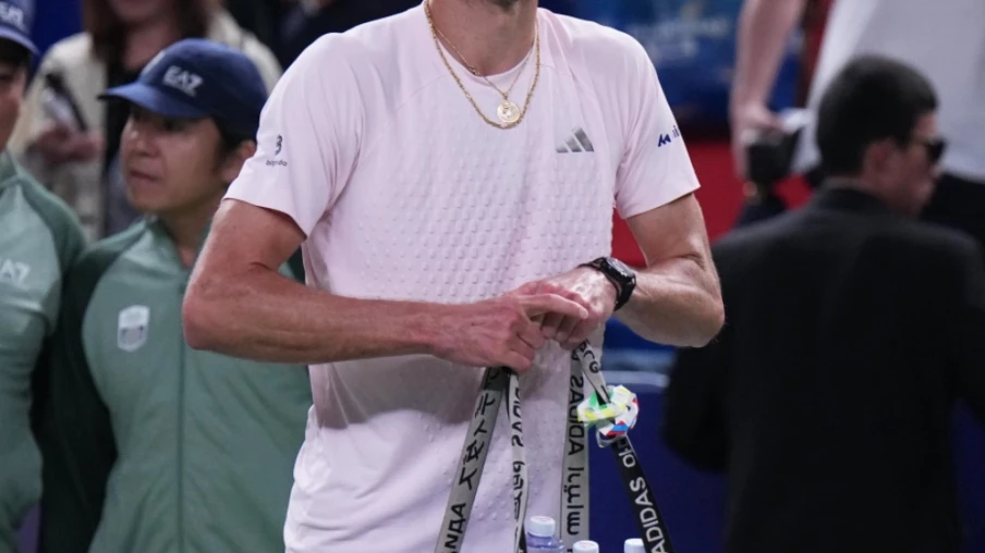 Davidovich Fokina élimine Zverev et file en finale du Masters 1000 de Shanghai