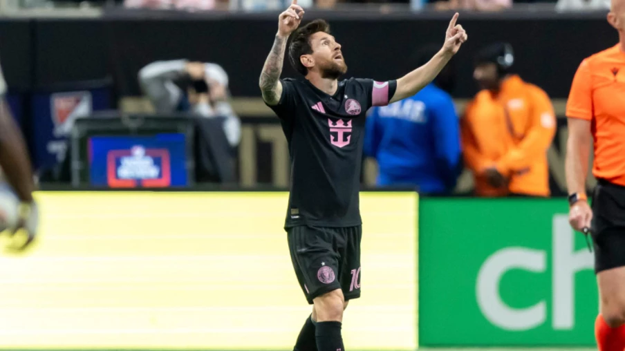 Messi brille avec un doublé face à Atlanta et Embolo en MLS