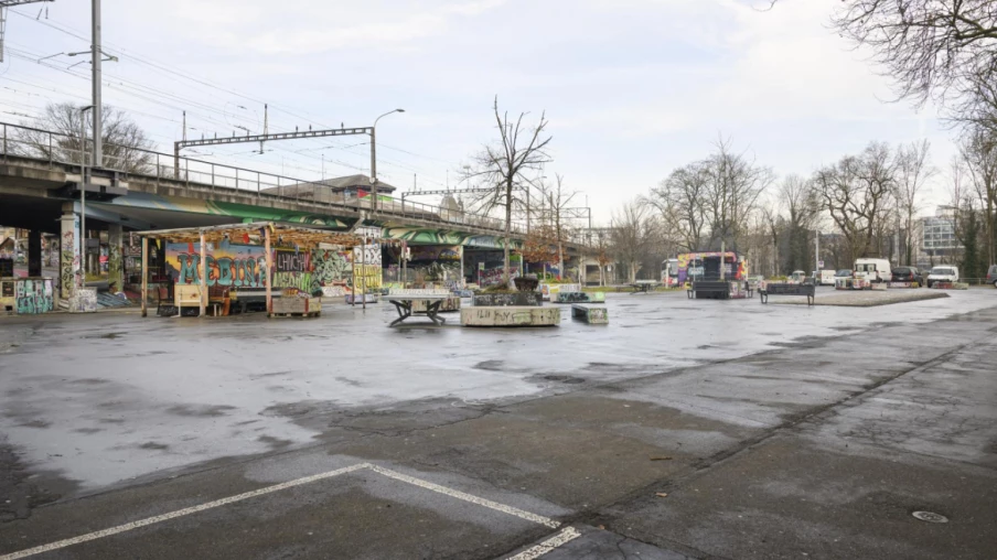 Débordements à Berne lors d'une manifestation de nuit non autorisée