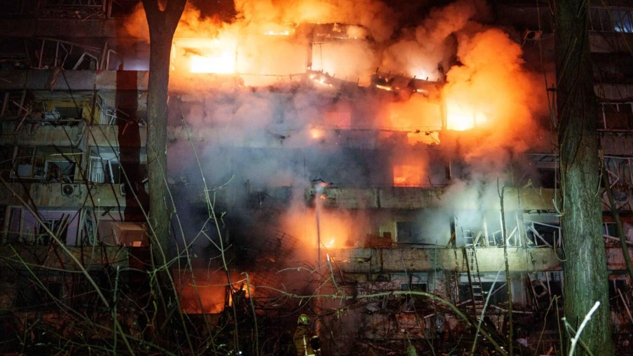 Ukraine : un mort et des blessés à Kiev après un bombardement russe