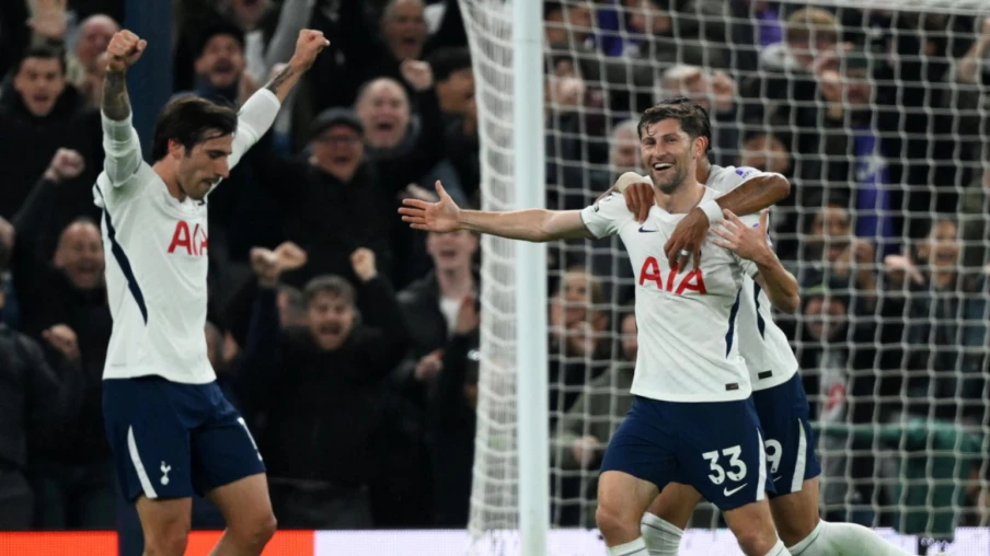 Tottenham s’impose enfin contre Coventry et quitte la zone rouge