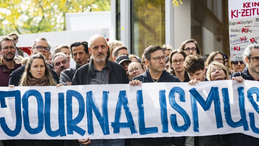 Tamedia: protestation à Zurich contre les licenciements et l'IA