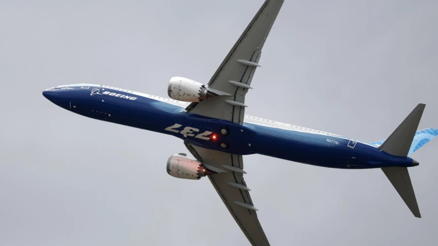 Le salon du Bourget démarre sous le choc du crash d'Air India