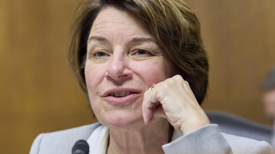 Meurtre d'une élue locale : l'accusé arrêté dans le Minnesota après une vaste chasse à l'homme