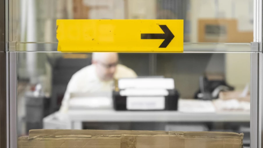 La Poste : hausse des prix boostant le chiffre d'affaires malgré la baisse des volumes La Poste : hausse des prix boostant le chiffre d'affaires malgré la baisse des volumes