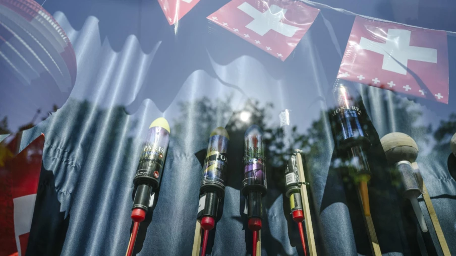 Albert Rösti s’oppose à l’interdiction des feux d’artifice en Suisse