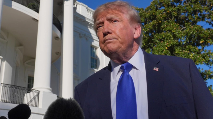 Trump affirme que Musk a réactivé Starlink pour l'Ukraine