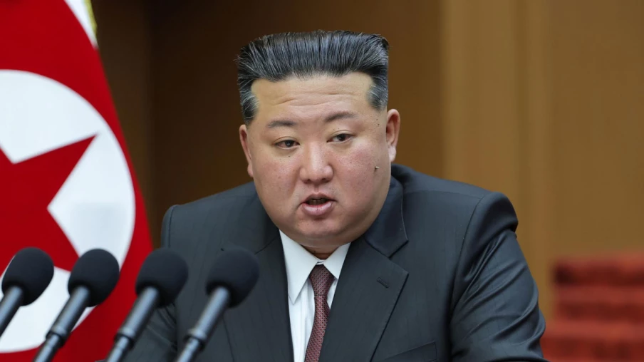 Kim Jong Un arrive à Dandong en Chine par le nouveau pont