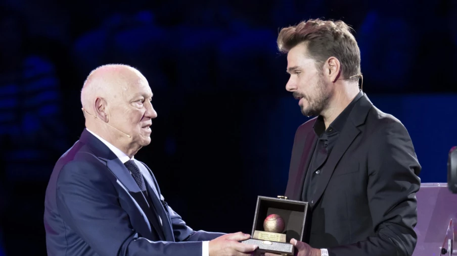 Hommage à Stan Wawrinka aux Swiss Indoors de Bâle