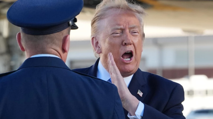Trump riposte aux moqueries d’Obama sur la Maison-Blanche rénovée