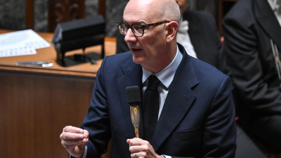 En France, le PIB recule et l'économie française est à l'arrêt