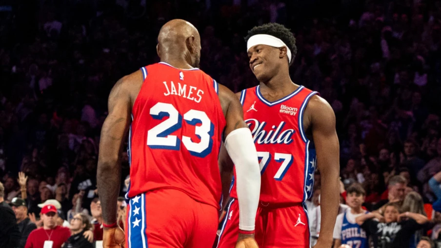 LeBron James porte les Sixers à la victoire face aux Knicks en NBA