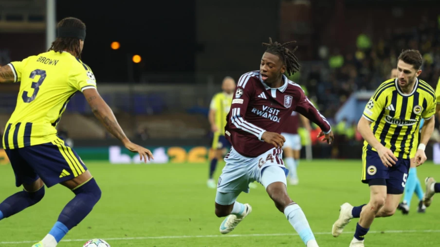 Premier League : Johan Manzambi passeur décisif avec Aston Villa