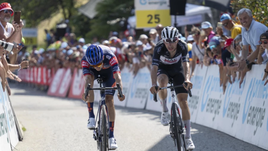 Onley remporte l'étape, Vauquelin en maillot jaune