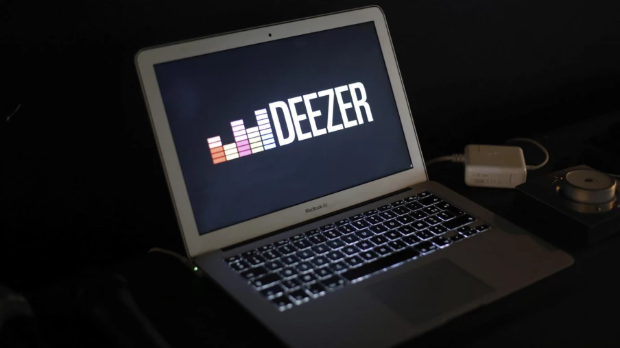 Deezer signale les titres musicaux générés par intelligence artificielle
