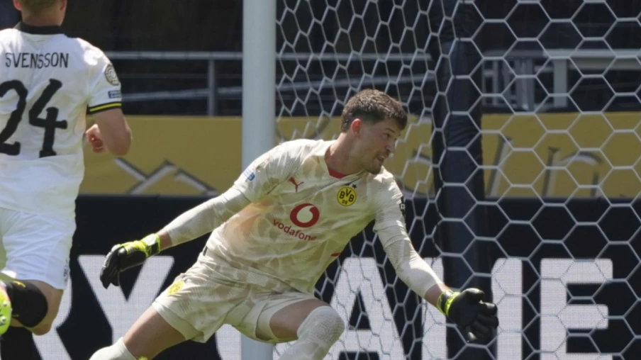 Dortmund lutte mais triomphe 4-3 face aux Mamelodi Sundowns