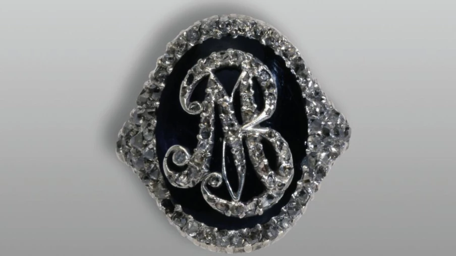Vol d'une bague historique offerte par Alexandre Ier dans un musée bâlois Vol d'une bague historique offerte par Alexandre Ier dans un musée bâlois