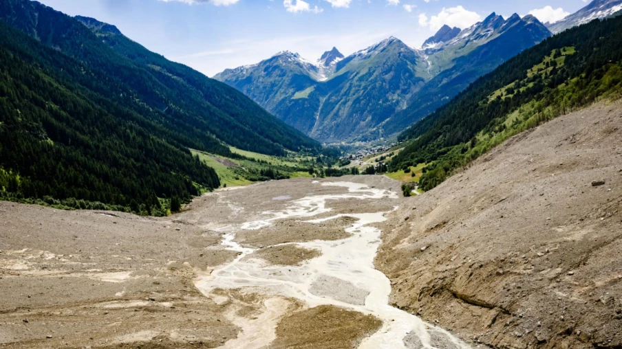 Découverte de Restes Humains à Blatten : Recherches en Cours